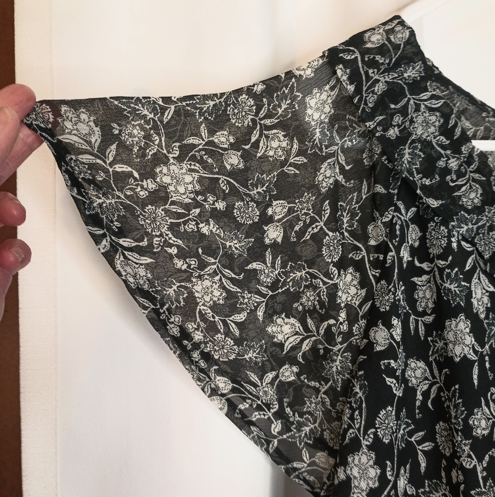 Old Navy Dark Cottage Floral Midi Maxi Dress 2X Ruffle Black Romantic Victorian - Picture 4 of 13